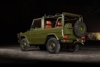 1-003-Convertible-Mercedes-G-250-080272