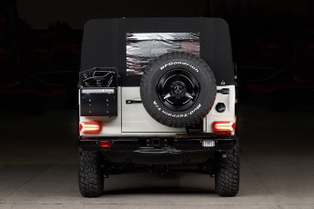 1-003-Convertible-Mercedes-G-250-086737