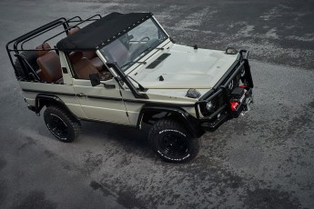 1-009-Convertible-Mercedes-G-250-086737