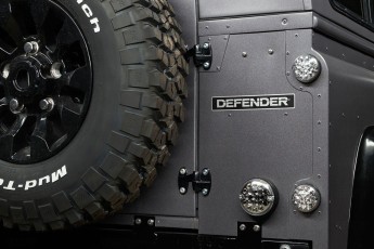 2A-016-Land-Rover-Defender-D90-460161