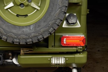 2A-021-Convertible-Mercedes-G-250-080272