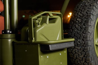 2A-023-Convertible-Mercedes-G-250-080272