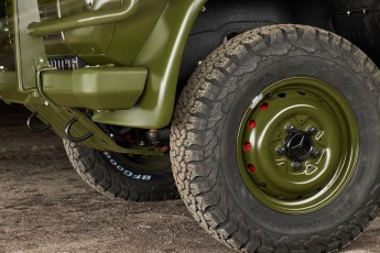 2A-025-Convertible-Mercedes-G-250-080272