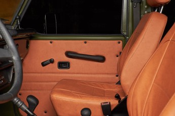 2A-029-Convertible-Mercedes-G-250-080272