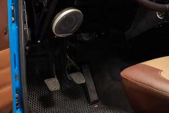 2A-037-Convertible-Mercedes-G-250-085158