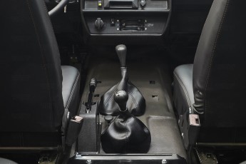 2A-049-Convertible-Mercedes-G-250-067212