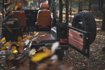 2B-055-Convertible-Mercedes-G-250-080272