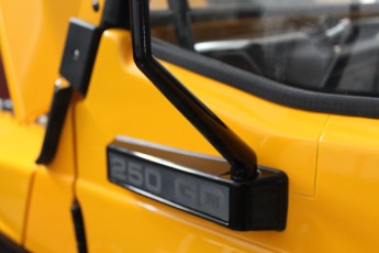 3A-003-Convertible-Mercedes-G-250-068710