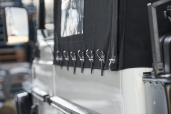 2B-025-Convertible-Mercedes-G-250-080049