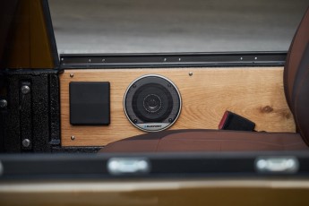 2B-093-Convertible-Mercedes-G-250-074671