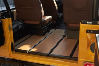 2B-069-Convertible-Mercedes-G-250-083720