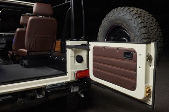 2A-035-Convertible-Mercedes-G-250-068316