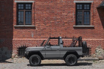 2B-001-Convertible-Mercedes-G-250-083940-org