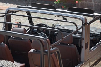 2B-033-Convertible-Mercedes-G-250-083940-org