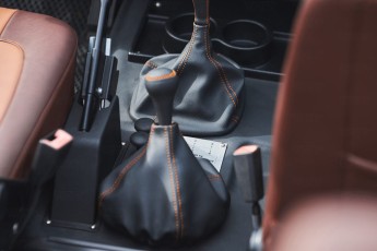 2B-040-Convertible-Mercedes-G-250-068242-org