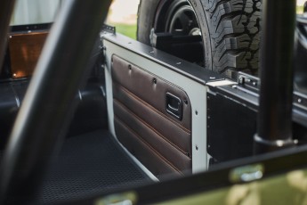 2B-054-Convertible-Mercedes-G-250-068316