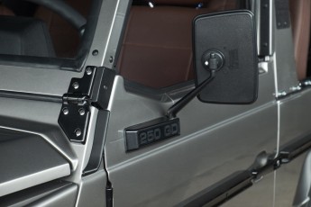 2A-024-Convertible-Mercedes-G-250-089361