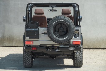 2B-006-Convertible-Mercedes-G-250-089361