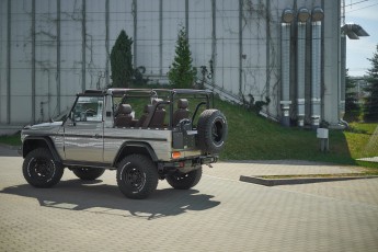 2B-013-Convertible-Mercedes-G-250-089361