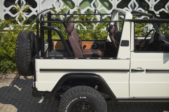 2B-015-Convertible-Mercedes-G-250-087653