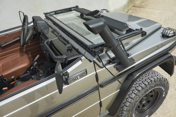 2B-017-Convertible-Mercedes-G-250-089361