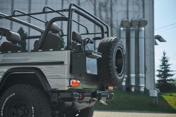 2B-019-Convertible-Mercedes-G-250-089361
