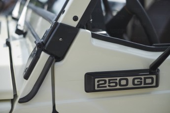 2B-024-Convertible-Mercedes-G-250-087653