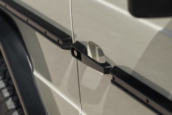 2B-026-Convertible-Mercedes-G-250-087173