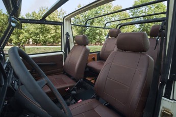 2B-028-Convertible-Mercedes-G-250-087653