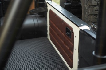 2B-031-Convertible-Mercedes-G-250-087653