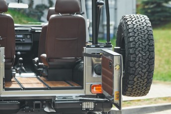 2B-038-Convertible-Mercedes-G-250-089361