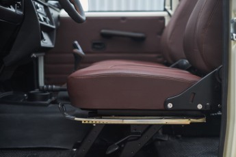 2B-043-Convertible-Mercedes-G-250-087173