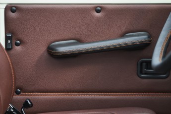 2B-048-Convertible-Mercedes-G-250-079112