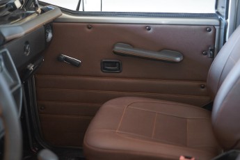 2B-050-Convertible-Mercedes-G-250-089361