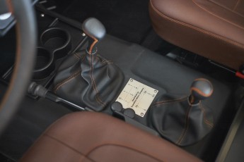 2B-051-Convertible-Mercedes-G-250-089361