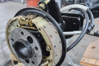 3-098-Convertible-Mercedes-G-250-073773