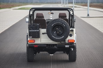 2B-008-Convertible-Mercedes-G-250-077778