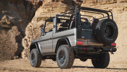 1-002-Convertible-Mercedes-G-250-077411