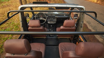 1-002-Convertible-Mercedes-G-250-091413