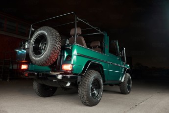 2A-002-Convertible-Mercedes-G-250-070192