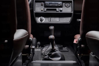 2A-032-Convertible-Mercedes-G-250-070192