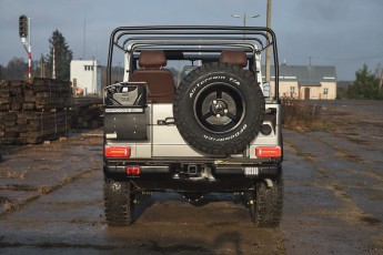 2B-003-Convertible-Mercedes-G-250-091413