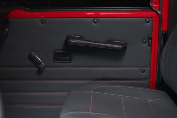 2A-037-Convertible-Mercedes-G-250-086494