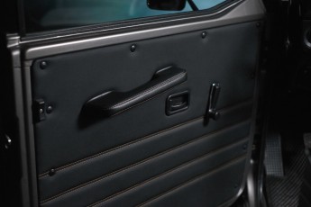 2A-025-Convertible-Mercedes-G-250-070868