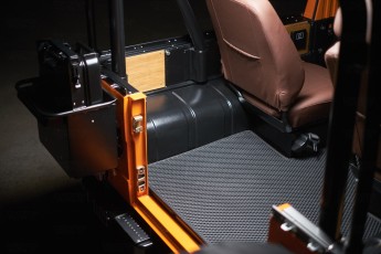 2A-045-Convertible-Mercedes-G-250-079258