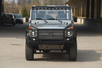 2B-002-Convertible-Mercedes-G-250-070868
