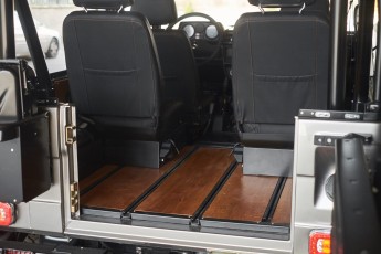 2B-031-Convertible-Mercedes-G-250-070868