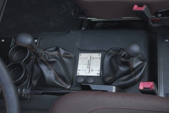 2B-038-Convertible-Mercedes-G-250-067888