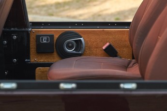 2B-041-Convertible-Mercedes-G-250-069948