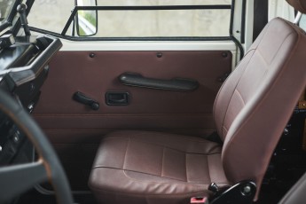 2B-045-Convertible-Mercedes-G-250-084177org